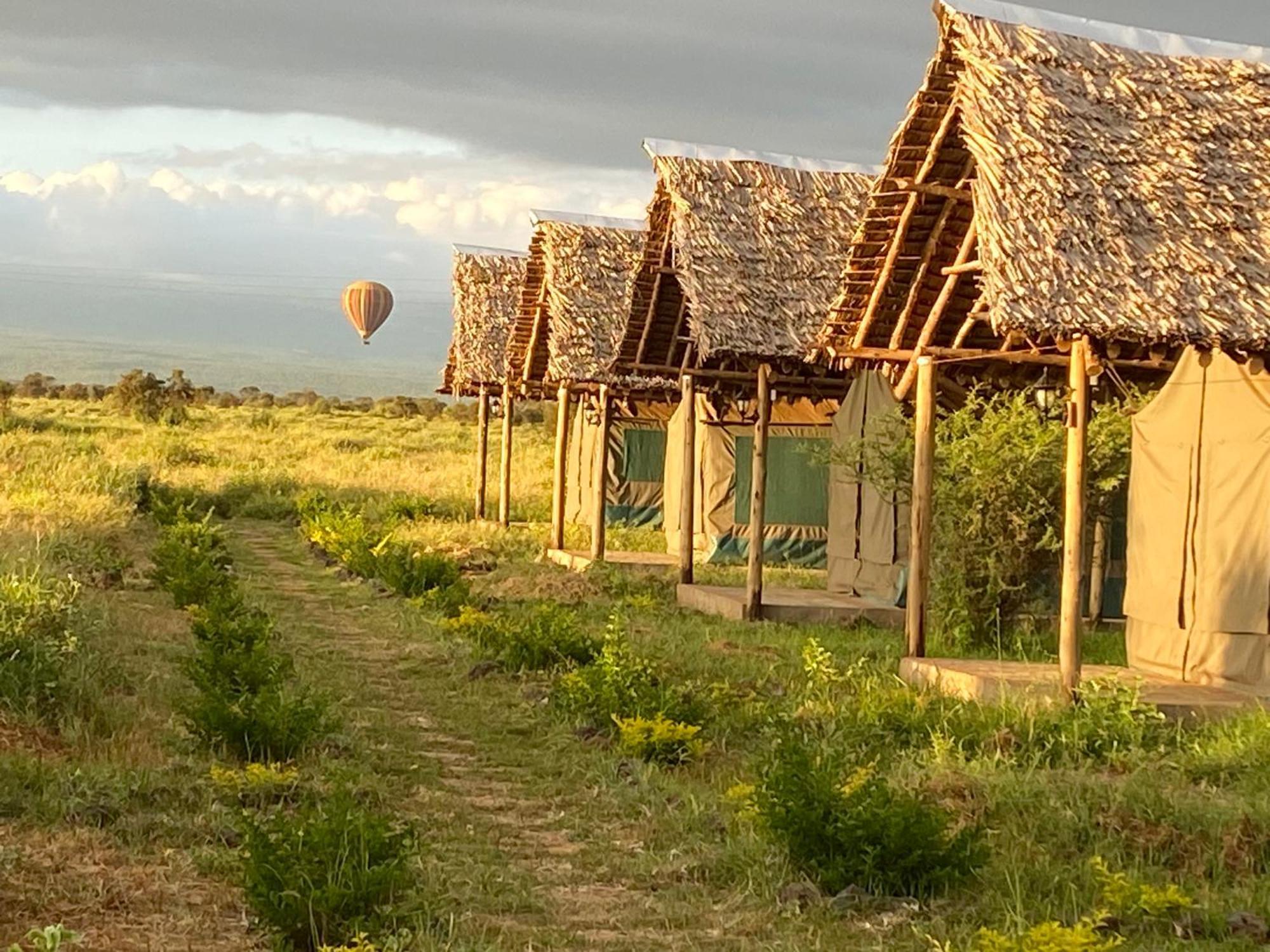 Amboseli Discovery Camp Exterior foto